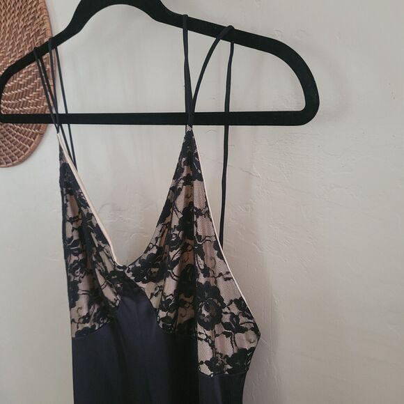 Le Voy's Black Maxi Satin Slip Dress Nightgown Lace Bust Vintage Medium - Picture 5 of 15